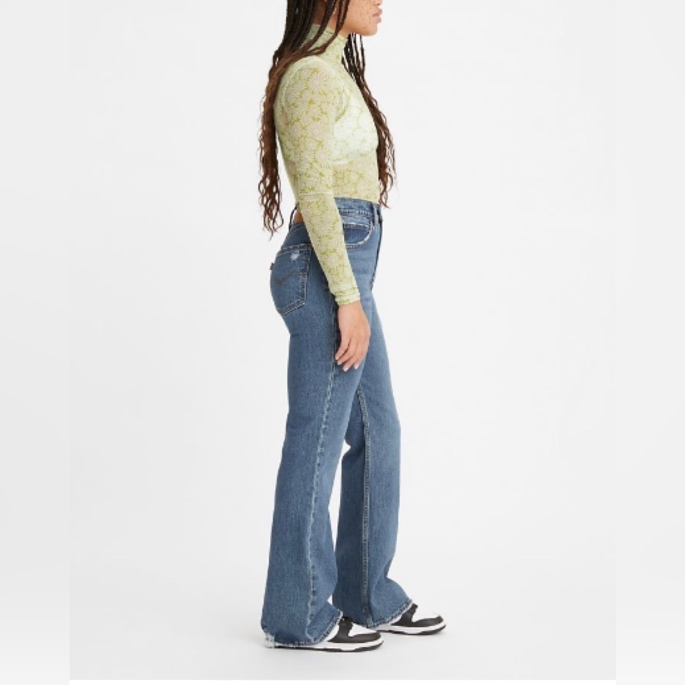 NWT LEVI’S PREMIUM 70’s HIGH RISE FLARE WOMEN'S JEANS - Sonoma Step - Dark Wash - Picture 3 of 9